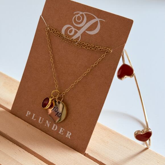 New Plunder "XOXO" 18K Gold Engraved Necklace (18"-20.5") (24/7 Wearability) - Picture 4 of 6